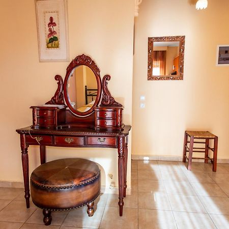 Xenia Palace Luxury Apartments Βρασνά Εξωτερικό φωτογραφία