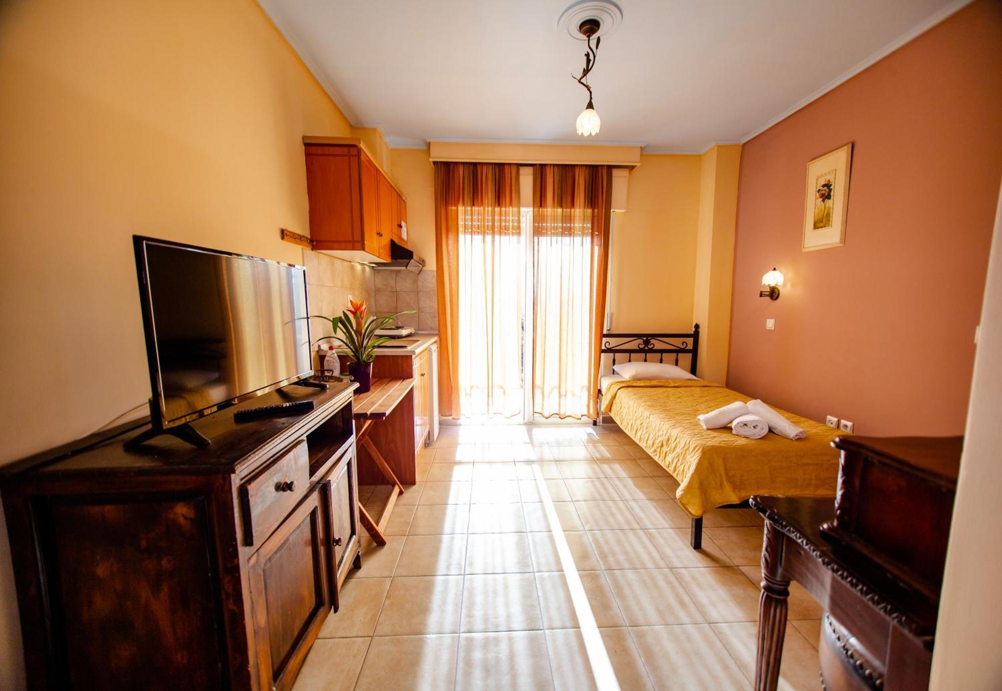Xenia Palace Luxury Apartments Βρασνά Εξωτερικό φωτογραφία