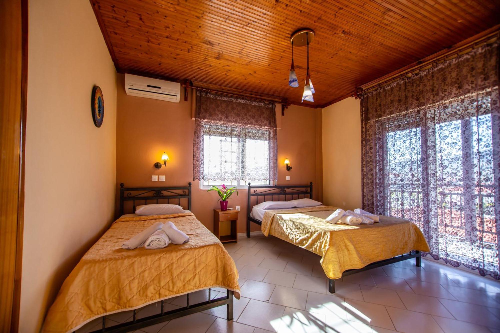 Xenia Palace Luxury Apartments Βρασνά Εξωτερικό φωτογραφία