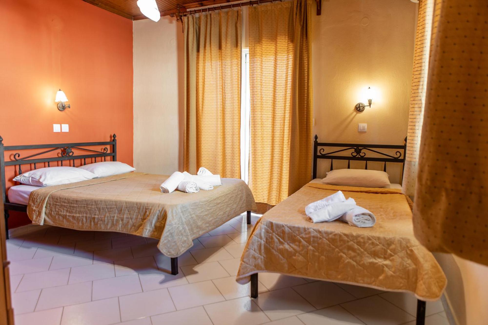 Xenia Palace Luxury Apartments Βρασνά Εξωτερικό φωτογραφία